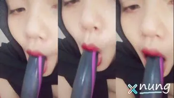 [คลิปหลุด] สาวอิสลามอวบเงี่ยนหีจัดๆ อยากอมควยยั่ว