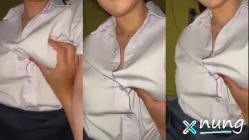 [คลิปหลุด] นักเรียนเสื้อขาวล้วงอกโชว์นมใหญ่